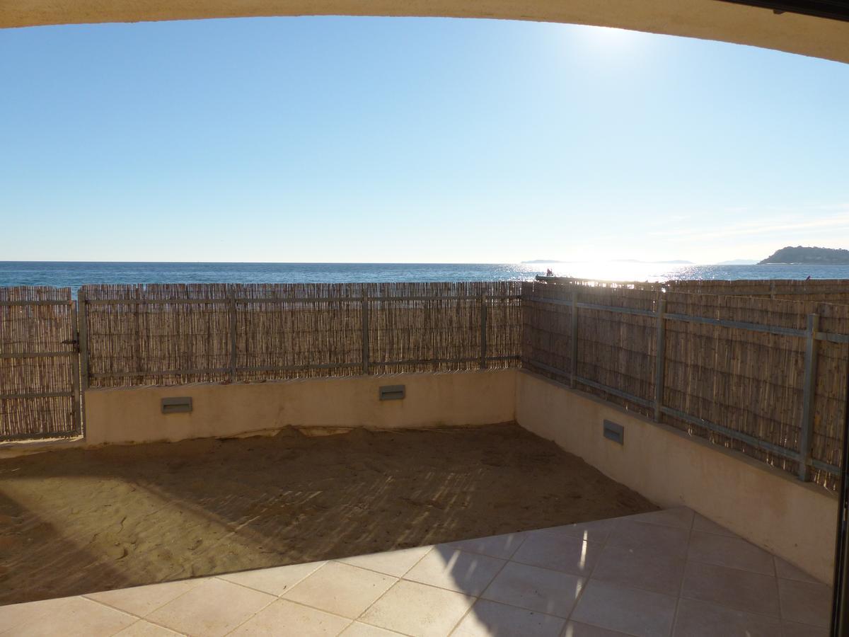 Appartement Face A La Mer لا كروا فالميه المظهر الخارجي الصورة